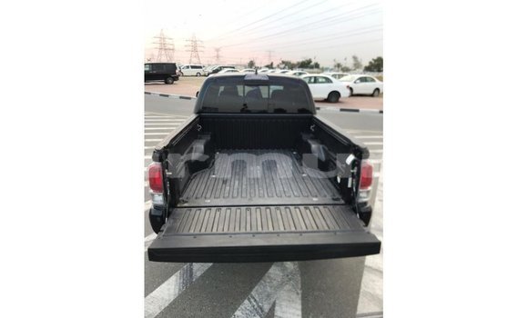 Buy Import Toyota Tacoma Black Car in Import - Dubai in Region of Bouenza Buy Import Toyota Tacoma Black Car in Import - Dubai in Region of Bouenza
