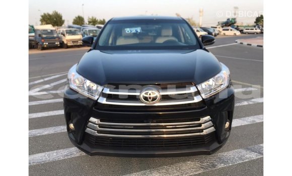 Buy Import Toyota Highlander Black Car in Import - Dubai in Region of Bouenza Buy Import Toyota Highlander Black Car in Import - Dubai in Region of Bouenza