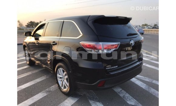 Buy Import Toyota Highlander Black Car in Import - Dubai in Region of Bouenza Buy Import Toyota Highlander Black Car in Import - Dubai in Region of Bouenza