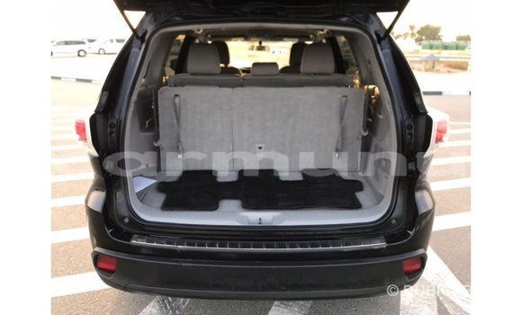 Buy Import Toyota Highlander Black Car in Import - Dubai in Region of Bouenza Buy Import Toyota Highlander Black Car in Import - Dubai in Region of Bouenza