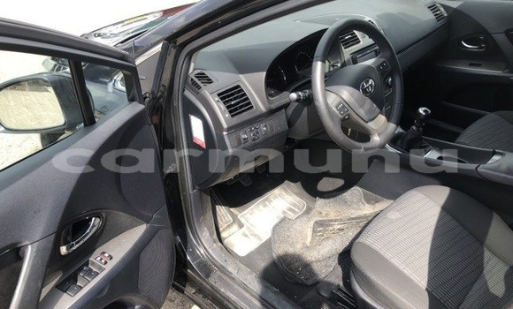 Buy Used Toyota Avensis Black Car in Kinkala in pool Buy Used Toyota Avensis Black Car in Kinkala in pool