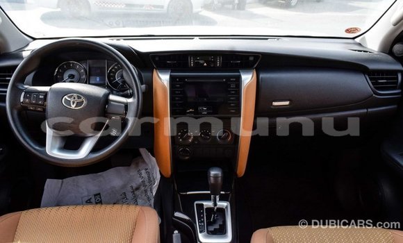 Acheter Import Voiture Toyota Fortuner Blanc à Import - Dubai, Région de la Bouenza Acheter Import Voiture Toyota Fortuner Blanc à Import - Dubai, Région de la Bouenza