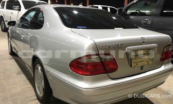 Acheter Import Voiture Mercedes-Benz 190 (W201) Autre à Import - Dubai, Région de la Bouenza Acheter Import Voiture Mercedes-Benz 190 (W201) Autre à Import - Dubai, Région de la Bouenza