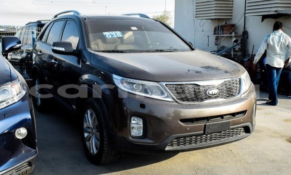 Acheter Import Voiture Kia Sorento Marron à Import - Dubai, Région de la Bouenza Acheter Import Voiture Kia Sorento Marron à Import - Dubai, Région de la Bouenza