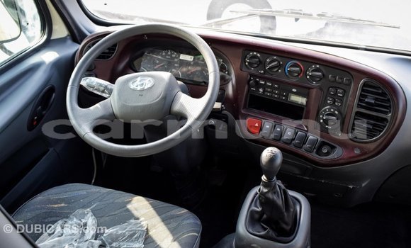 Buy Import Hyundai Chorus Beige Truck in Import - Dubai in Region of Bouenza Buy Import Hyundai Chorus Beige Truck in Import - Dubai in Region of Bouenza