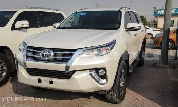 Buy Import Toyota Fortuner White Car in Import - Dubai in Region of Bouenza Buy Import Toyota Fortuner White Car in Import - Dubai in Region of Bouenza