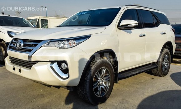 Buy Import Toyota Fortuner White Car in Import - Dubai in Region of Bouenza Buy Import Toyota Fortuner White Car in Import - Dubai in Region of Bouenza