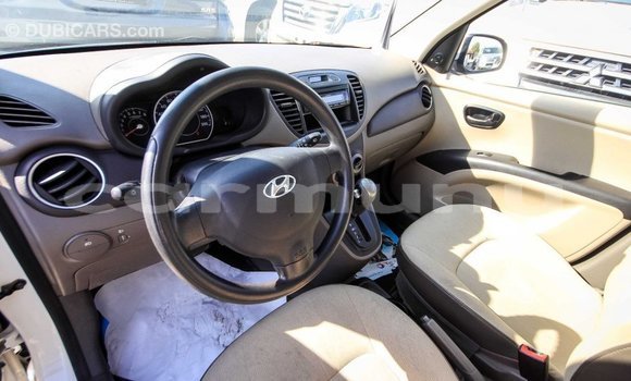 Buy Import Hyundai i10 White Car in Import - Dubai in Region of Bouenza Buy Import Hyundai i10 White Car in Import - Dubai in Region of Bouenza