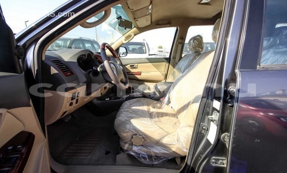 Buy Import Toyota Fortuner Other Car in Import - Dubai in Region of Bouenza Buy Import Toyota Fortuner Other Car in Import - Dubai in Region of Bouenza