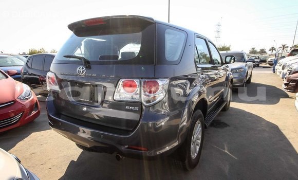 Buy Import Toyota Fortuner Other Car in Import - Dubai in Region of Bouenza Buy Import Toyota Fortuner Other Car in Import - Dubai in Region of Bouenza