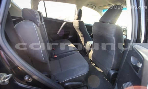 Acheter Import Utilitaire Toyota HiAce Noir à Import - Dubai, Région de la Bouenza Acheter Import Utilitaire Toyota HiAce Noir à Import - Dubai, Région de la Bouenza