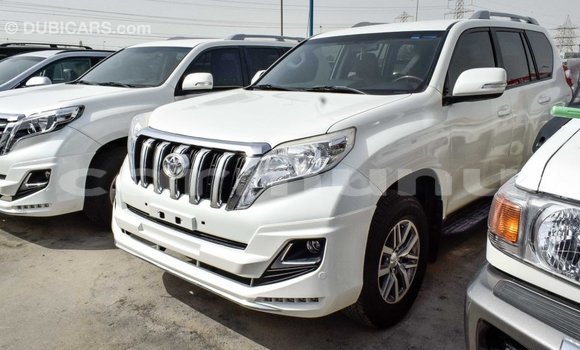Acheter Import Voiture Toyota Prado Blanc à Import - Dubai, Région de la Bouenza Acheter Import Voiture Toyota Prado Blanc à Import - Dubai, Région de la Bouenza