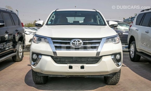 Buy Import Toyota Fortuner White Car in Import - Dubai in Region of Bouenza Buy Import Toyota Fortuner White Car in Import - Dubai in Region of Bouenza