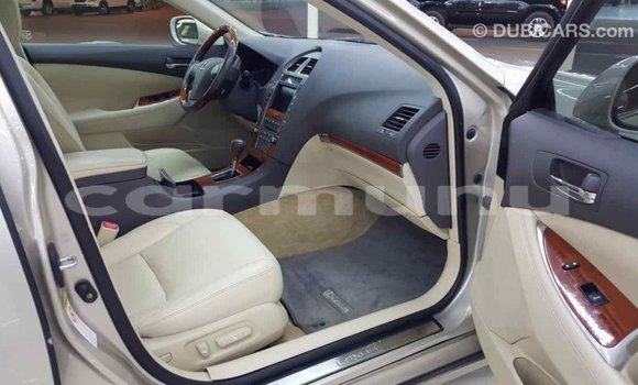 Buy Import Lexus ES Other Car in Import - Dubai in Region of Bouenza Buy Import Lexus ES Other Car in Import - Dubai in Region of Bouenza