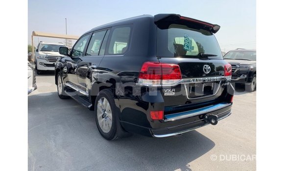 Acheter Import Voiture Toyota Land Cruiser Noir à Import - Dubai, Région de la Bouenza Acheter Import Voiture Toyota Land Cruiser Noir à Import - Dubai, Région de la Bouenza