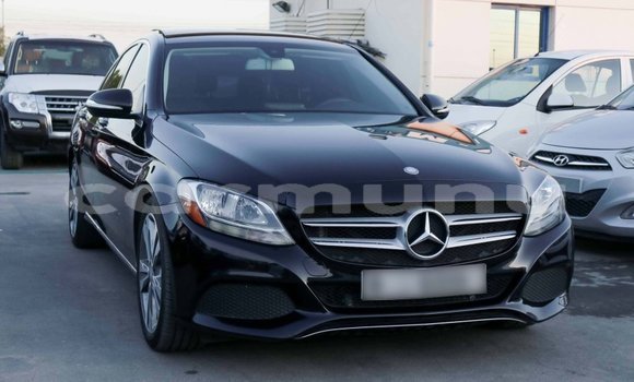 Buy Import Mercedes-Benz 190 Black Car in Import - Dubai in Region of Bouenza Buy Import Mercedes-Benz 190 Black Car in Import - Dubai in Region of Bouenza