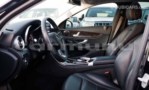 Buy Import Mercedes-Benz 190 Black Car in Import - Dubai in Region of Bouenza Buy Import Mercedes-Benz 190 Black Car in Import - Dubai in Region of Bouenza
