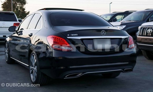 Buy Import Mercedes-Benz 190 Black Car in Import - Dubai in Region of Bouenza Buy Import Mercedes-Benz 190 Black Car in Import - Dubai in Region of Bouenza