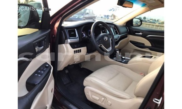 Buy Import Toyota Highlander Other Car in Import - Dubai in Region of Bouenza Buy Import Toyota Highlander Other Car in Import - Dubai in Region of Bouenza
