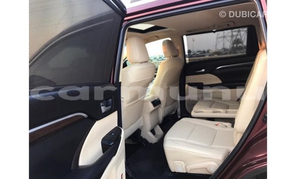 Buy Import Toyota Highlander Other Car in Import - Dubai in Region of Bouenza Buy Import Toyota Highlander Other Car in Import - Dubai in Region of Bouenza