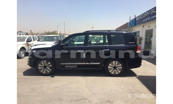 Acheter Import Voiture Toyota Land Cruiser Noir à Import - Dubai, Région de la Bouenza Acheter Import Voiture Toyota Land Cruiser Noir à Import - Dubai, Région de la Bouenza