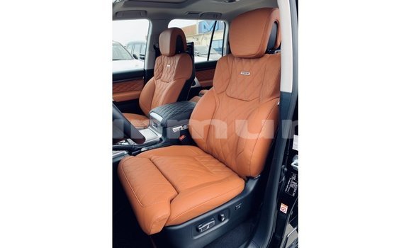 Buy Import Toyota Land Cruiser Black Car in Import - Dubai in Region of Bouenza Buy Import Toyota Land Cruiser Black Car in Import - Dubai in Region of Bouenza