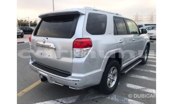 Buy Import Toyota HiAce Other Truck in Import - Dubai in Region of Bouenza Buy Import Toyota HiAce Other Truck in Import - Dubai in Region of Bouenza