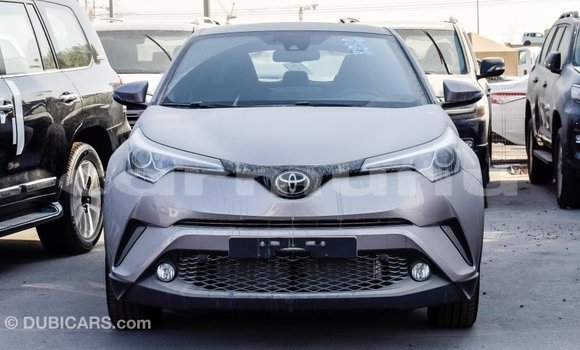 Acheter Import Voiture Toyota C-HR Autre à Import - Dubai, Région de la Bouenza Acheter Import Voiture Toyota C-HR Autre à Import - Dubai, Région de la Bouenza