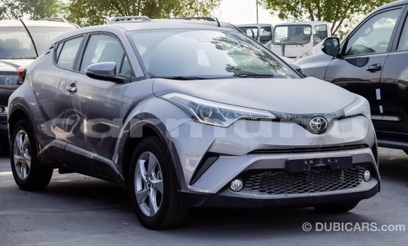 Acheter Import Voiture Toyota C-HR Autre à Import - Dubai, Région de la Bouenza Acheter Import Voiture Toyota C-HR Autre à Import - Dubai, Région de la Bouenza