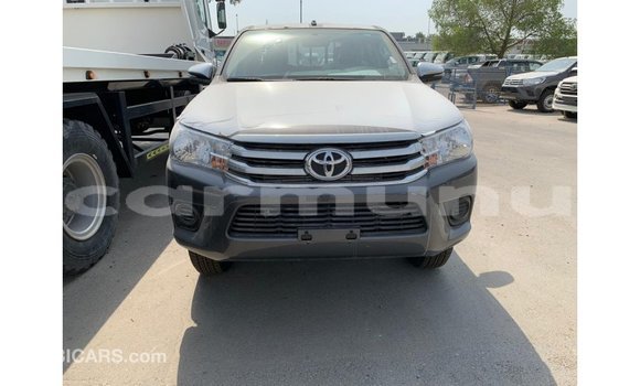 Acheter Import Voiture Toyota Hilux Autre à Import - Dubai, Région de la Bouenza Acheter Import Voiture Toyota Hilux Autre à Import - Dubai, Région de la Bouenza