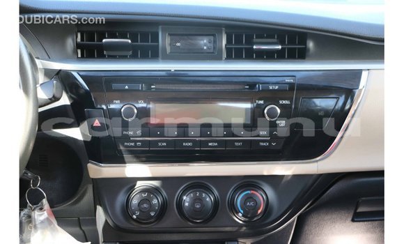 Buy Import Toyota Corolla White Car in Import - Dubai in Region of Bouenza Buy Import Toyota Corolla White Car in Import - Dubai in Region of Bouenza