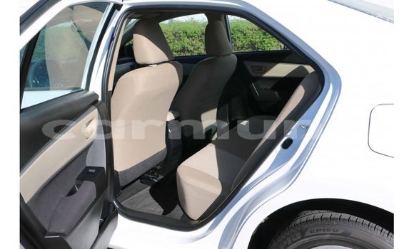 Buy Import Toyota Corolla White Car in Import - Dubai in Region of Bouenza Buy Import Toyota Corolla White Car in Import - Dubai in Region of Bouenza