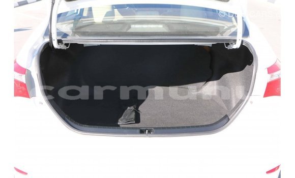 Buy Import Toyota Corolla White Car in Import - Dubai in Region of Bouenza Buy Import Toyota Corolla White Car in Import - Dubai in Region of Bouenza