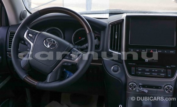 Buy Import Toyota Land Cruiser Black Car in Import - Dubai in Region of Bouenza Buy Import Toyota Land Cruiser Black Car in Import - Dubai in Region of Bouenza