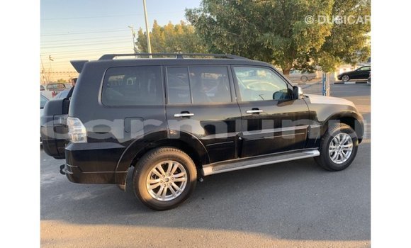 Buy Import Mitsubishi Pajero Black Car in Import - Dubai in Region of Bouenza Buy Import Mitsubishi Pajero Black Car in Import - Dubai in Region of Bouenza