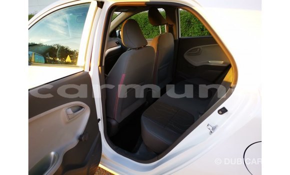 Buy Import Kia Picanto White Car in Import - Dubai in Region of Bouenza Buy Import Kia Picanto White Car in Import - Dubai in Region of Bouenza