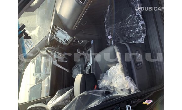 Acheter Import Voiture Toyota Prado Noir à Import - Dubai, Région de la Bouenza Acheter Import Voiture Toyota Prado Noir à Import - Dubai, Région de la Bouenza