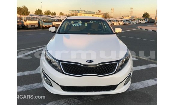 Acheter Import Voiture Kia Optima Blanc à Import - Dubai, Région de la Bouenza Acheter Import Voiture Kia Optima Blanc à Import - Dubai, Région de la Bouenza