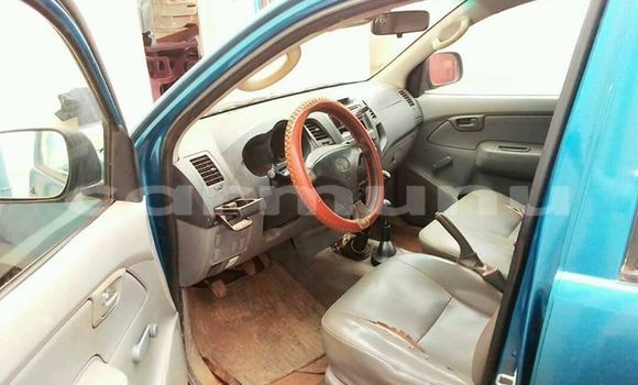 Buy Used Toyota Hilux Blue Car in Brazzaville in Municipality of Brazzaville Buy Used Toyota Hilux Blue Car in Brazzaville in Municipality of Brazzaville