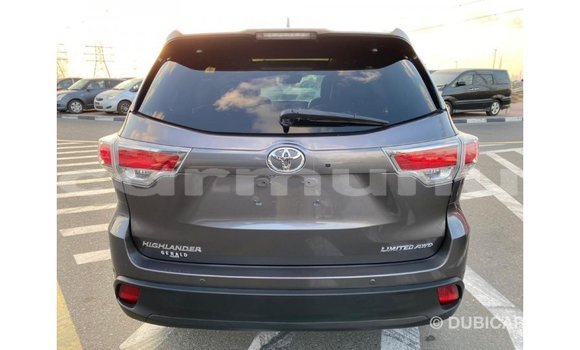 Buy Import Toyota Highlander Other Car in Import - Dubai in Region of Bouenza Buy Import Toyota Highlander Other Car in Import - Dubai in Region of Bouenza