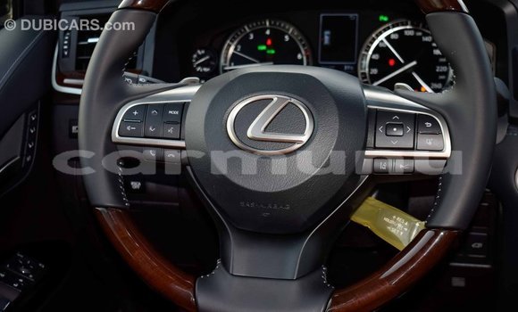 Acheter Import Voiture Lexus LX Noir à Import - Dubai, Région de la Bouenza Acheter Import Voiture Lexus LX Noir à Import - Dubai, Région de la Bouenza