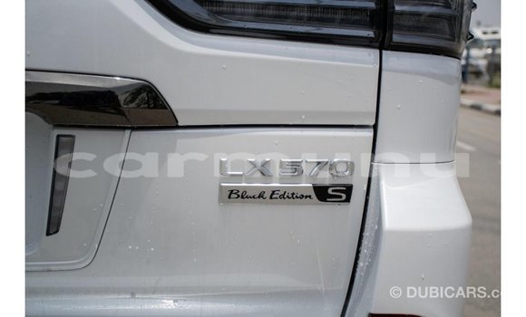 Acheter Import Voiture Lexus LX Blanc à Import - Dubai, Région de la Bouenza Acheter Import Voiture Lexus LX Blanc à Import - Dubai, Région de la Bouenza