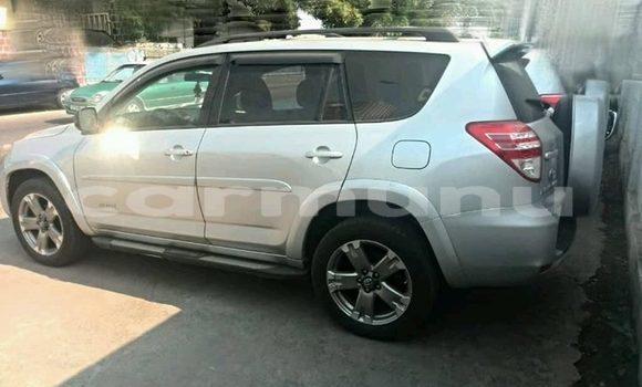 Buy Used Toyota RAV4 Silver Car in Brazzaville in Municipality of Brazzaville Buy Used Toyota RAV4 Silver Car in Brazzaville in Municipality of Brazzaville