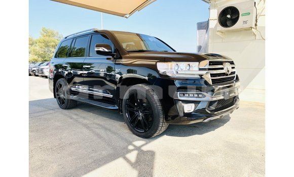Acheter Import Voiture Toyota Land Cruiser Noir à Import - Dubai, Région de la Bouenza Acheter Import Voiture Toyota Land Cruiser Noir à Import - Dubai, Région de la Bouenza