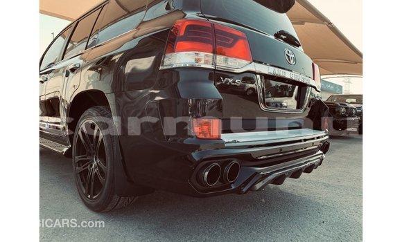 Acheter Import Voiture Toyota Land Cruiser Noir à Import - Dubai, Région de la Bouenza Acheter Import Voiture Toyota Land Cruiser Noir à Import - Dubai, Région de la Bouenza