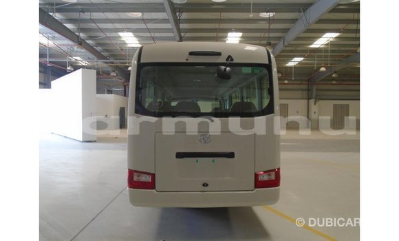 Acheter Import Voiture Abarth 595 Blanc à Import - Dubai, Région de la Bouenza Acheter Import Voiture Abarth 595 Blanc à Import - Dubai, Région de la Bouenza