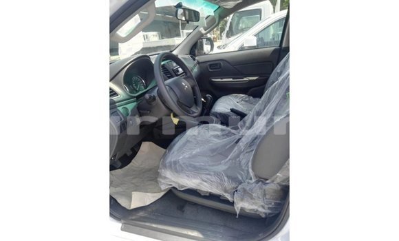 Buy Import Mitsubishi L200 Other Car in Import - Dubai in Region of Bouenza Buy Import Mitsubishi L200 Other Car in Import - Dubai in Region of Bouenza
