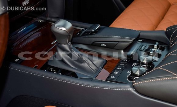 Acheter Import Voiture Lexus LX Noir à Import - Dubai, Région de la Bouenza Acheter Import Voiture Lexus LX Noir à Import - Dubai, Région de la Bouenza