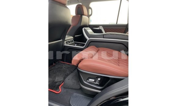 Acheter Import Voiture Toyota Land Cruiser Noir à Import - Dubai, Région de la Bouenza Acheter Import Voiture Toyota Land Cruiser Noir à Import - Dubai, Région de la Bouenza