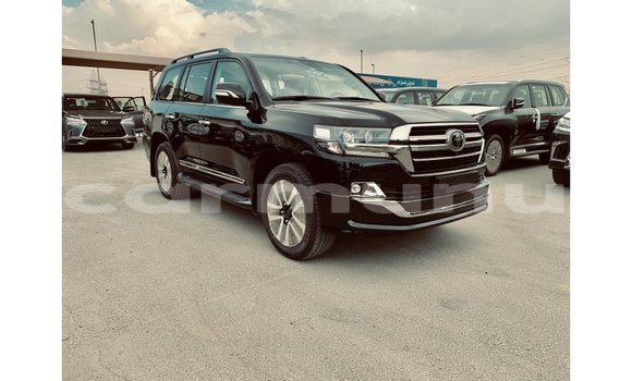 Buy Import Toyota Land Cruiser Black Car in Import - Dubai in Region of Bouenza Buy Import Toyota Land Cruiser Black Car in Import - Dubai in Region of Bouenza